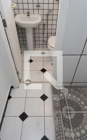 Apartamento para alugar com 39m², 1 quarto e sem vagaBanheiro