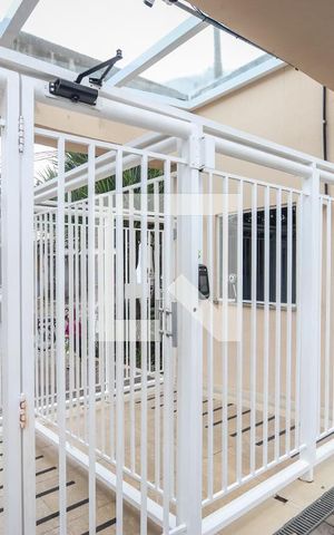 Apartamento à venda com 88m², 2 quartos e 1 vaga Apartamento à venda com 88m², 2 quartos e 1 vagaPortaria