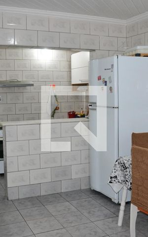 Casa à venda com 200m², 2 quartos e 2 vagas Casa à venda com 200m², 2 quartos e 2 vagasCozinha