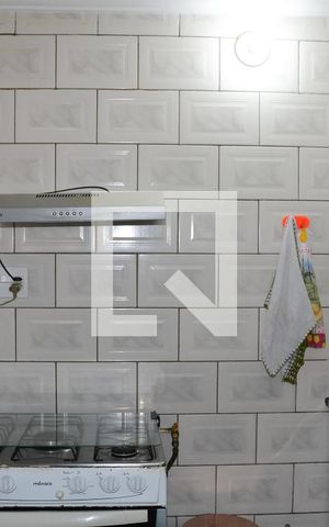 Casa à venda com 200m², 2 quartos e 2 vagas Casa à venda com 200m², 2 quartos e 2 vagasCozinha