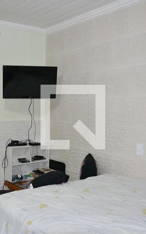 Casa à venda com 200m², 2 quartos e 2 vagas Casa à venda com 200m², 2 quartos e 2 vagasQuarto 2