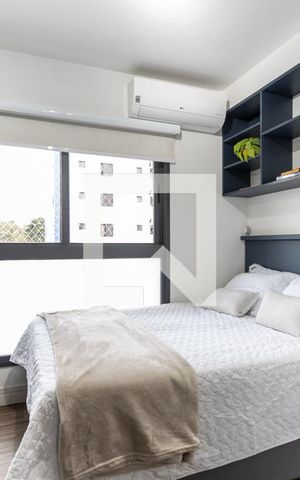 Studio para alugar com 32m², 1 quarto e 1 vaga Studio para alugar com 32m², 1 quarto e 1 vagaStudio