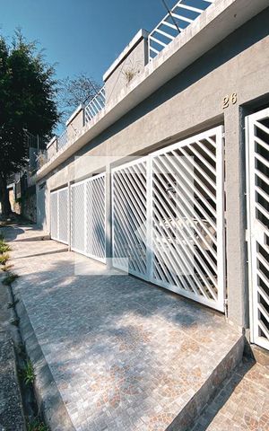 Casa para alugar com 442m², 3 quartos e 3 vagasFachada