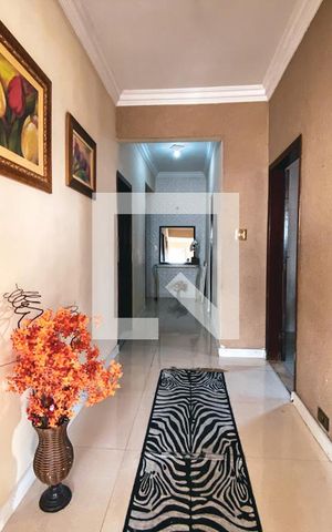 Casa para alugar com 442m², 3 quartos e 3 vagasCorredor