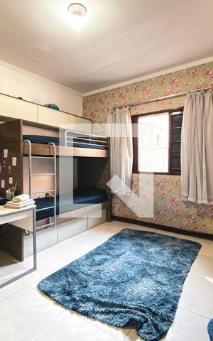 Casa para alugar com 442m², 3 quartos e 3 vagasQuarto