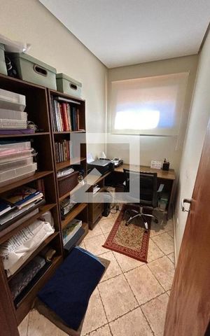 Casa para alugar com 320m², 5 quartos e 3 vagas Casa para alugar com 320m², 5 quartos e 3 vagasQuarto 4
