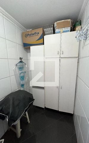 Casa para alugar com 320m², 5 quartos e 3 vagas Casa para alugar com 320m², 5 quartos e 3 vagasLavanderia