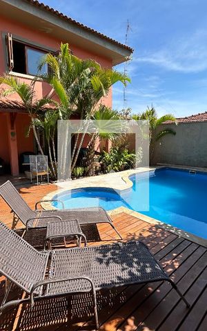 Casa para alugar com 320m², 5 quartos e 3 vagas Casa para alugar com 320m², 5 quartos e 3 vagasÁrea comum