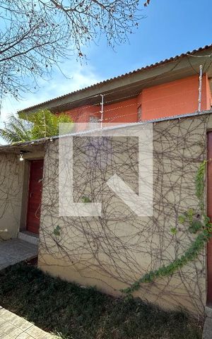 Casa para alugar com 320m², 5 quartos e 3 vagas Casa para alugar com 320m², 5 quartos e 3 vagasFachada da casa