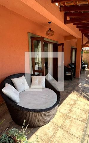 Casa para alugar com 320m², 5 quartos e 3 vagas Casa para alugar com 320m², 5 quartos e 3 vagasÁrea comum