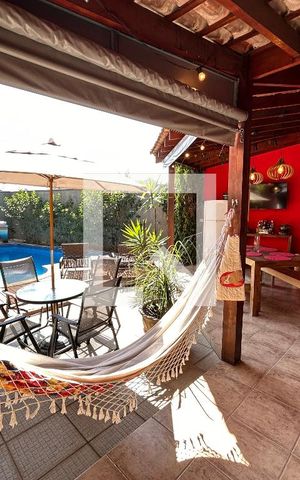Casa para alugar com 320m², 5 quartos e 3 vagas Casa para alugar com 320m², 5 quartos e 3 vagasÁrea comum