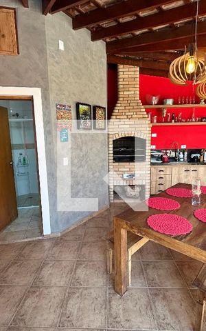 Casa para alugar com 320m², 5 quartos e 3 vagas Casa para alugar com 320m², 5 quartos e 3 vagasÁrea comum