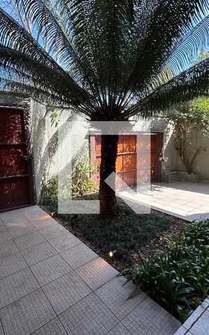 Casa para alugar com 320m², 5 quartos e 3 vagas Casa para alugar com 320m², 5 quartos e 3 vagasJardim