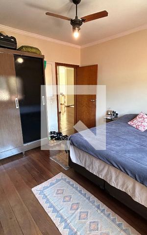 Casa para alugar com 320m², 5 quartos e 3 vagas Casa para alugar com 320m², 5 quartos e 3 vagasQuarto 2