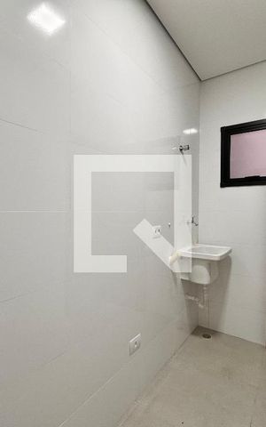 Casa à venda com 200m², 3 quartos e 4 vagas Casa à venda com 200m², 3 quartos e 4 vagasLavanderia