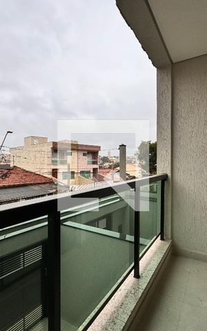 Casa à venda com 200m², 3 quartos e 4 vagas Casa à venda com 200m², 3 quartos e 4 vagasSacada