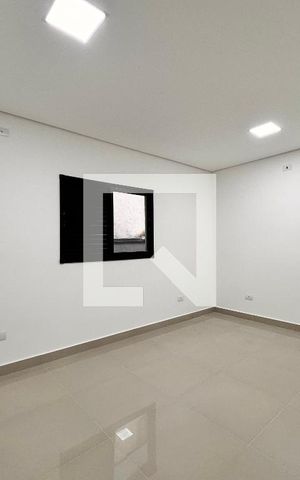 Casa à venda com 200m², 3 quartos e 4 vagas Casa à venda com 200m², 3 quartos e 4 vagasSuite 1