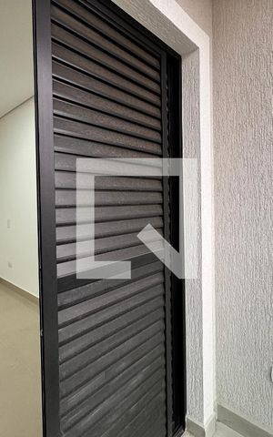 Casa à venda com 200m², 3 quartos e 4 vagas Casa à venda com 200m², 3 quartos e 4 vagasSacada