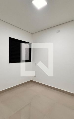 Casa à venda com 200m², 3 quartos e 4 vagas Casa à venda com 200m², 3 quartos e 4 vagasSuite 2