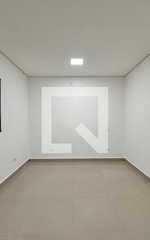 Casa à venda com 200m², 3 quartos e 4 vagas Casa à venda com 200m², 3 quartos e 4 vagasSuite 1