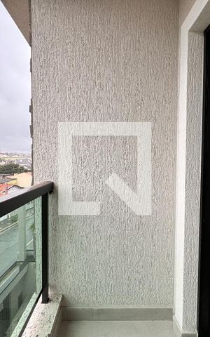 Casa à venda com 200m², 3 quartos e 4 vagas Casa à venda com 200m², 3 quartos e 4 vagasSacada