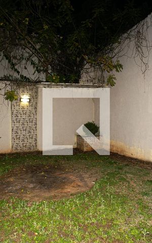 Casa à venda com 280m², 4 quartos e 5 vagas Casa à venda com 280m², 4 quartos e 5 vagasSalão e Espaço Gourmet