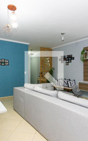 Casa à venda com 280m², 4 quartos e 5 vagas Casa à venda com 280m², 4 quartos e 5 vagasSala