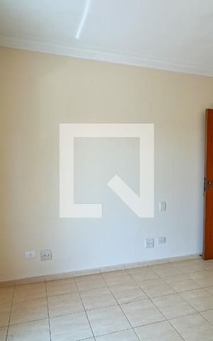 Casa à venda com 220m², 5 quartos e 4 vagas Casa à venda com 220m², 5 quartos e 4 vagasQuarto 2