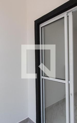 Apartamento à venda com 48m², 2 quartos e sem vaga Apartamento à venda com 48m², 2 quartos e sem vagaSacada sala
