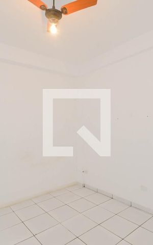 Casa à venda com 125m², 2 quartos e 2 vagasQuarto - Edícula 