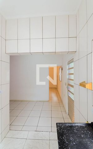 Casa à venda com 125m², 2 quartos e 2 vagasCozinha - Edícula 