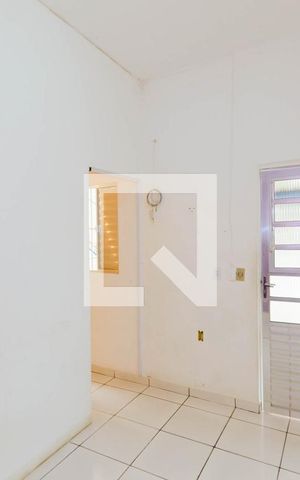 Casa à venda com 125m², 2 quartos e 2 vagasCozinha - Edícula 