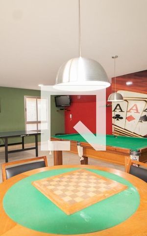 Apartamento à venda com 55m², 2 quartos e 1 vaga Apartamento à venda com 55m², 2 quartos e 1 vagaÁrea comum - Salão de Jogos