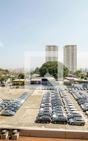 Apartamento à venda com 84m², 3 quartos e 2 vagas Apartamento à venda com 84m², 3 quartos e 2 vagasVista da suíte