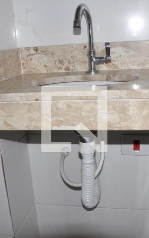 Apartamento à venda com 49m², 2 quartos e sem vaga Apartamento à venda com 49m², 2 quartos e sem vagaBanheiro Quarto 1