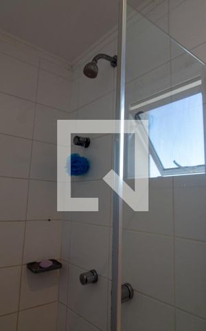 Apartamento à venda com 79m², 2 quartos e 1 vaga Apartamento à venda com 79m², 2 quartos e 1 vagaBanheiro da Suíte