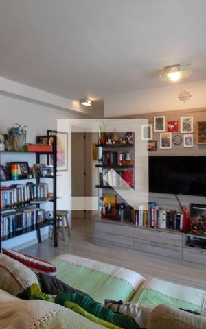 Apartamento à venda com 79m², 2 quartos e 1 vaga Apartamento à venda com 79m², 2 quartos e 1 vagaSala