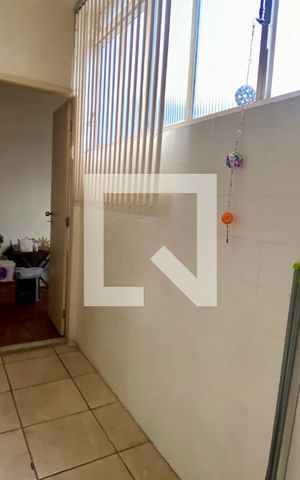 Apartamento à venda com 152m², 3 quartos e 1 vaga Apartamento à venda com 152m², 3 quartos e 1 vagaÁrea de Serviço