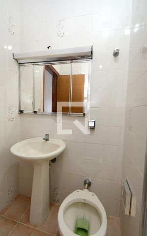 Casa à venda com 140m², 4 quartos e 2 vagasBanheiro da Suíte 1