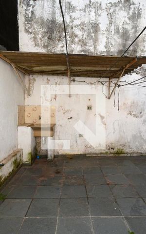Casa à venda com 140m², 4 quartos e 2 vagasÁrea de Serviço