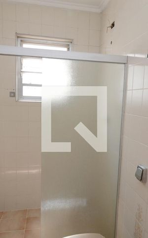 Casa à venda com 140m², 4 quartos e 2 vagasBanheiro Social