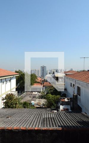 Casa à venda com 140m², 4 quartos e 2 vagasVista do Quarto 