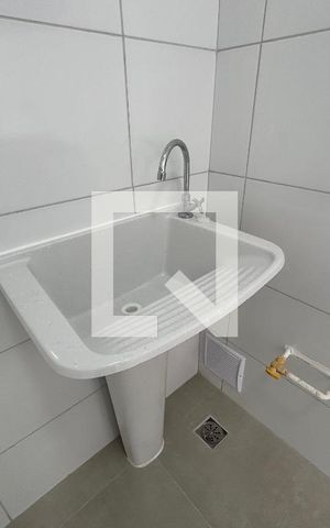 Apartamento à venda com 36m², 2 quartos e sem vaga Apartamento à venda com 36m², 2 quartos e sem vagaLavanderia