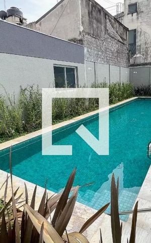 Apartamento à venda com 36m², 2 quartos e sem vaga Apartamento à venda com 36m², 2 quartos e sem vagaÁrea comum - Piscina