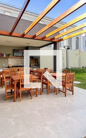 Apartamento à venda com 36m², 2 quartos e sem vaga Apartamento à venda com 36m², 2 quartos e sem vagaChurrasqueira