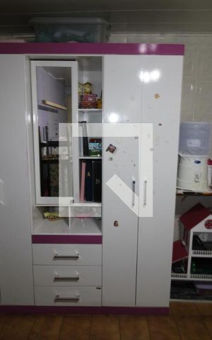 Casa à venda com 230m², 5 quartos e 4 vagasQuarto 5
