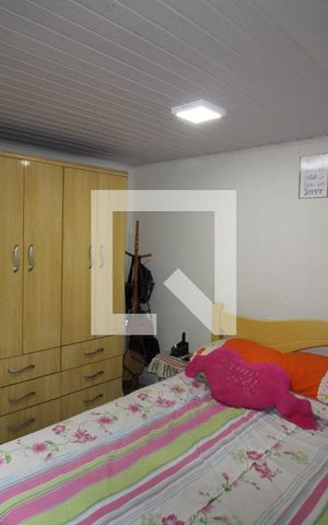Casa à venda com 230m², 5 quartos e 4 vagasQuarto 4