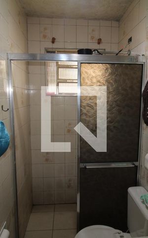 Casa à venda com 230m², 5 quartos e 4 vagasBanheiro 3