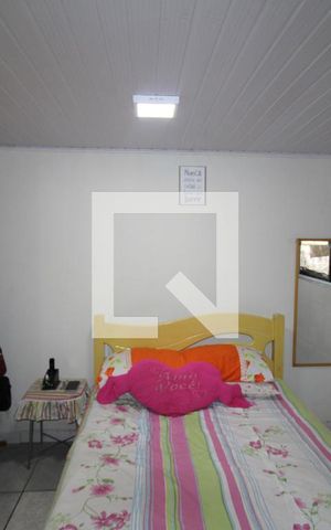 Casa à venda com 230m², 5 quartos e 4 vagasQuarto 4