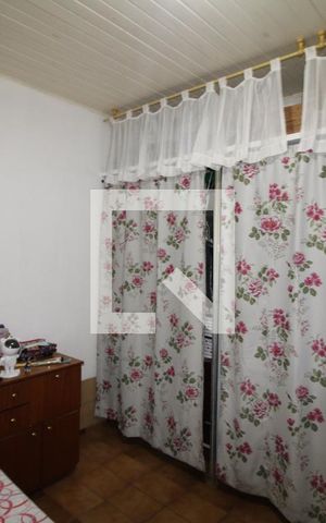 Casa à venda com 230m², 5 quartos e 4 vagasQuarto 3
